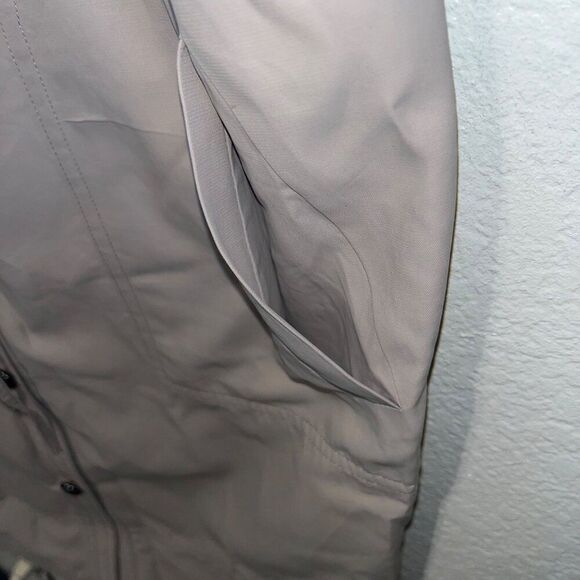 St. John Women's Beige Utility Style Button Down Shirt Dress Sz 4 Cotton / Cupro - Picture 6 of 15